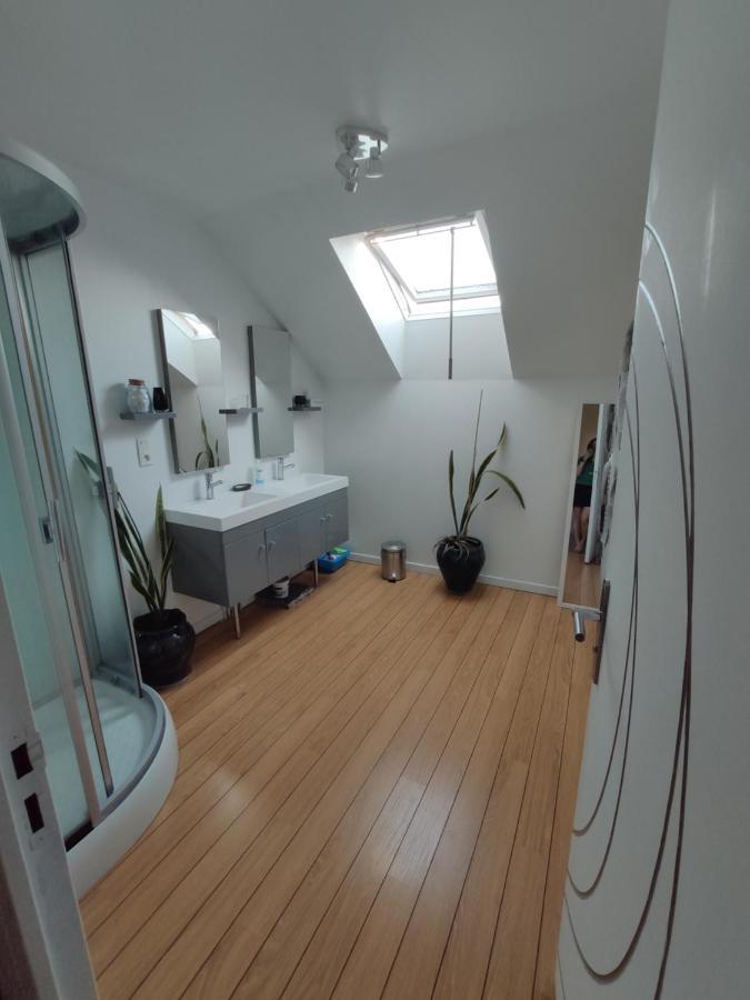 Bienvenue Chez Joelle Et Andre Au 207 Bed & Breakfast Balaze Exterior foto